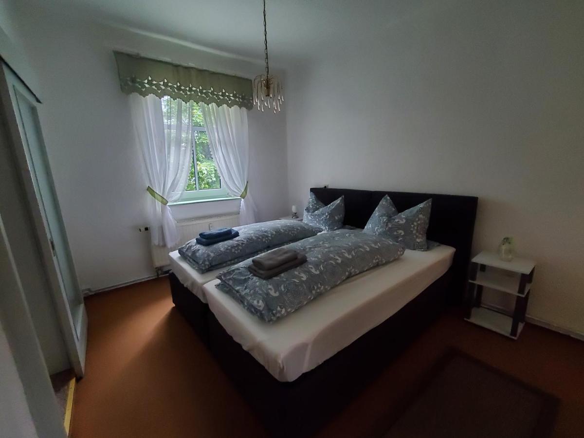 Ferienwohnung Am Rosengarten Löbau المظهر الخارجي الصورة